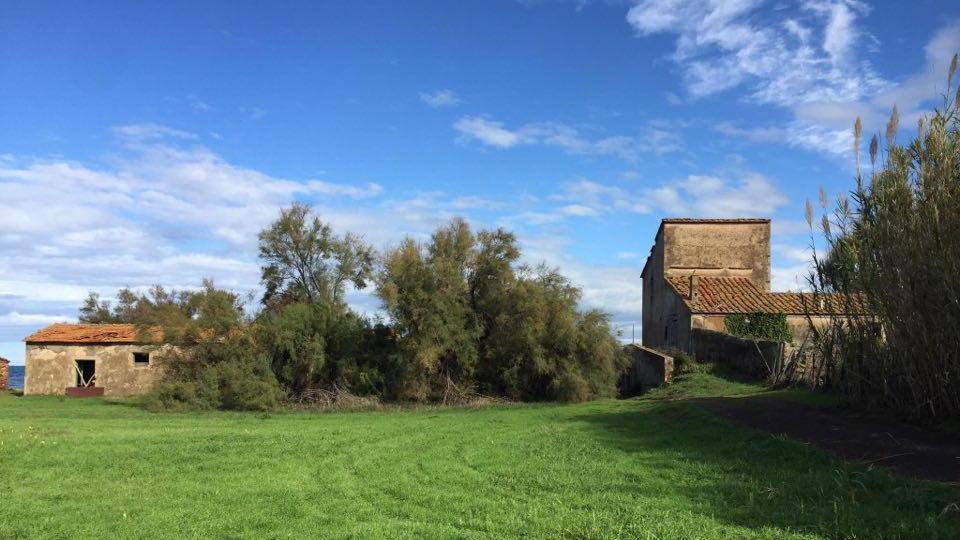 Il Casone di Baratti in vendita a 4,8 milioni con un progetto da hotel extralusso