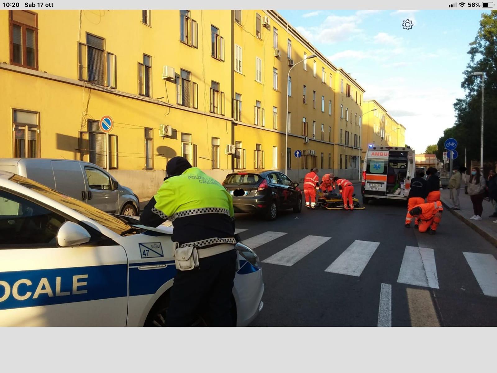 Donna investita sulle strisce pedonali a Cagliari