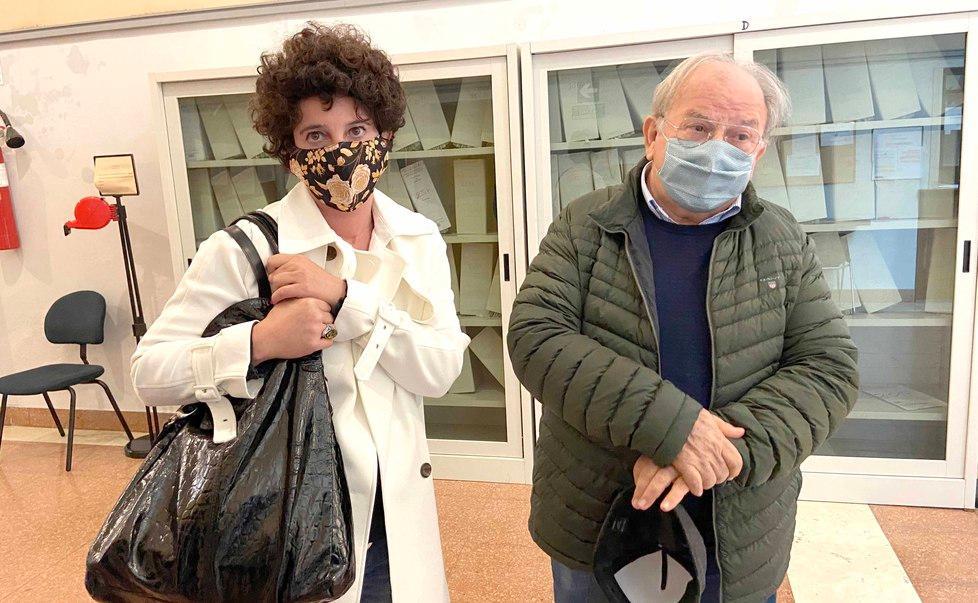 L'imprenditore Alberto Costa insieme al suo difensore, l'avvocato Monica Malagutti
