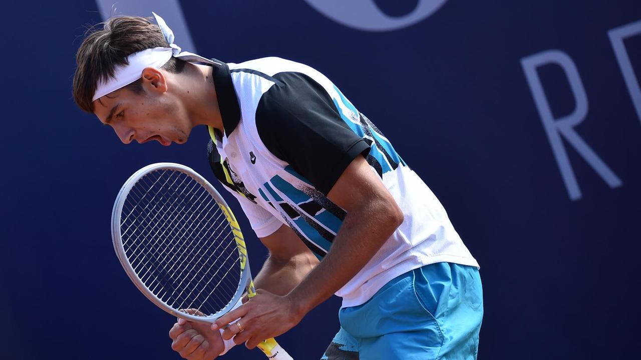 Lorenzo Musetti è super Vola in semifinale in Sardegna