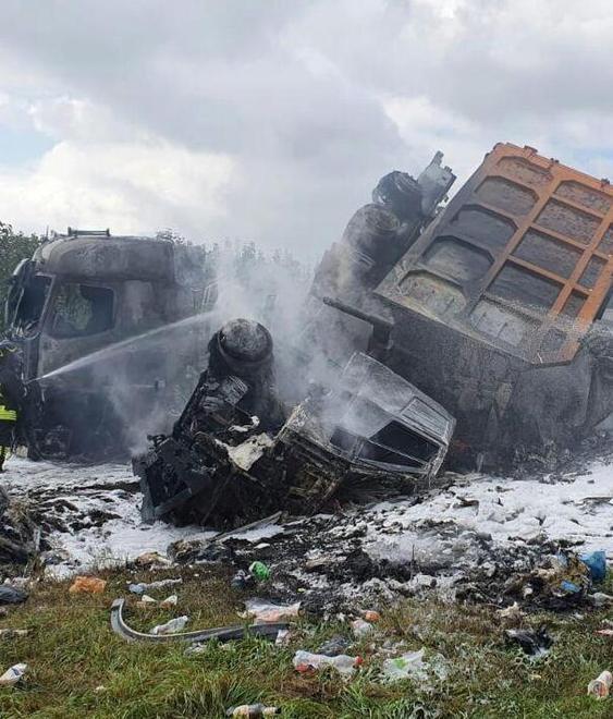 Scontro con cisterna, un morto e traffico in tilt 