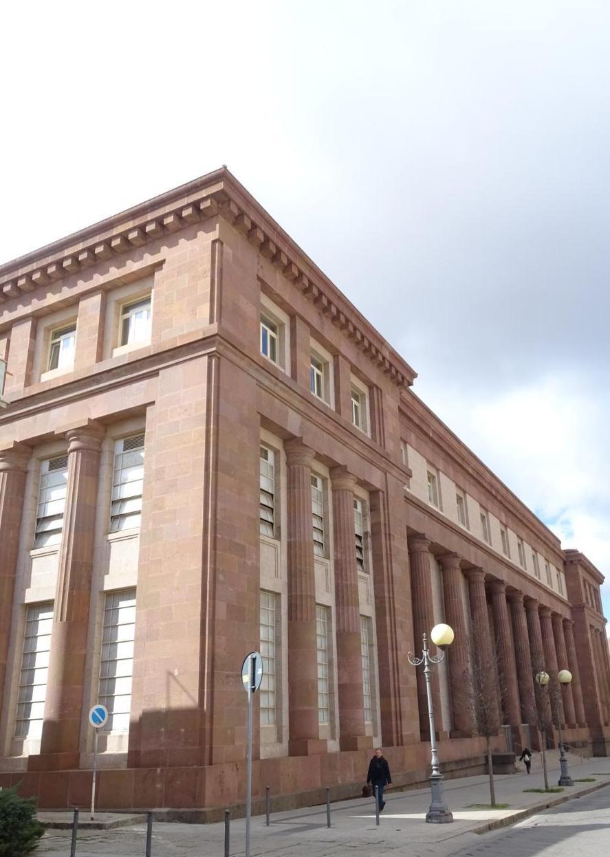 «Il tirocinio prepara al concorso non può dare lavoro in tribunale»