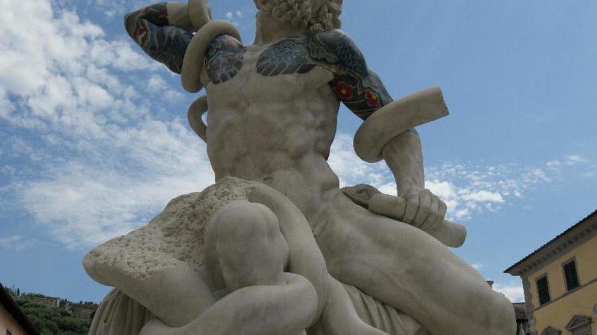 Pietrasanta, come te nessuno Una galleria ogni 40 metri...