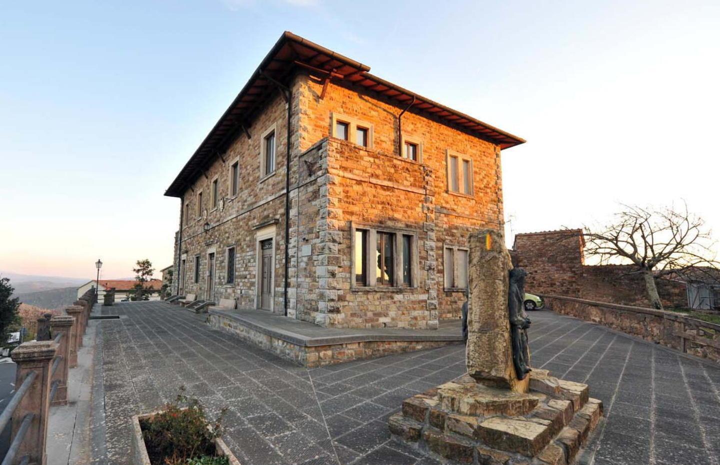 Rifiuti, porta a porta rinviato a febbraio e senza compostiera