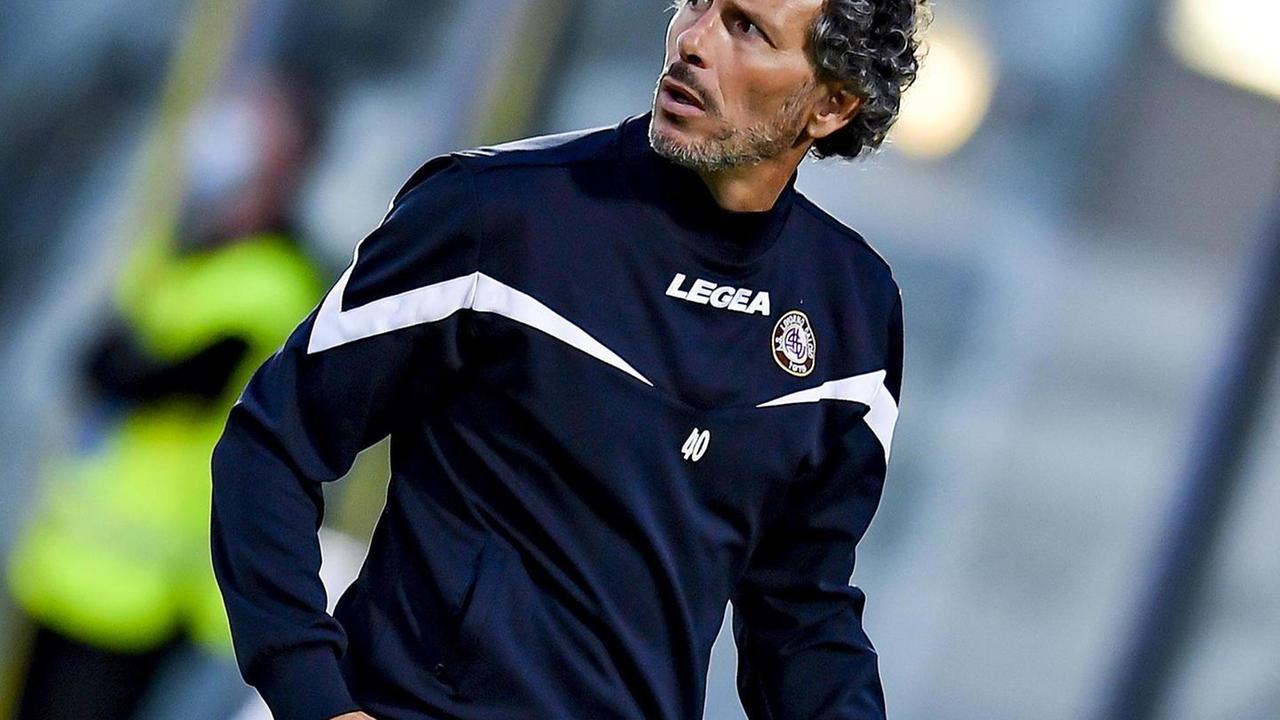 «Siamo stufi di parole inutili ci vuole rispetto anche per i tifosi»