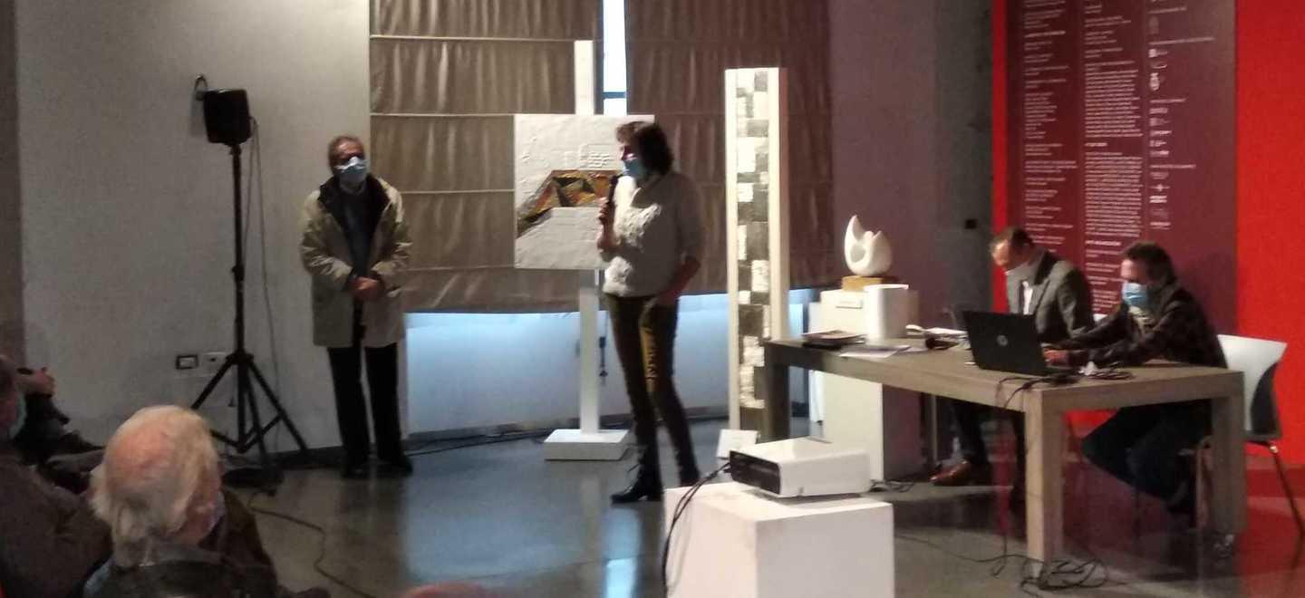 Un momento dell’iniziativa organizzata sabato scorso alla Biblioteca Lazzerini in occasione della Giornata del Fai