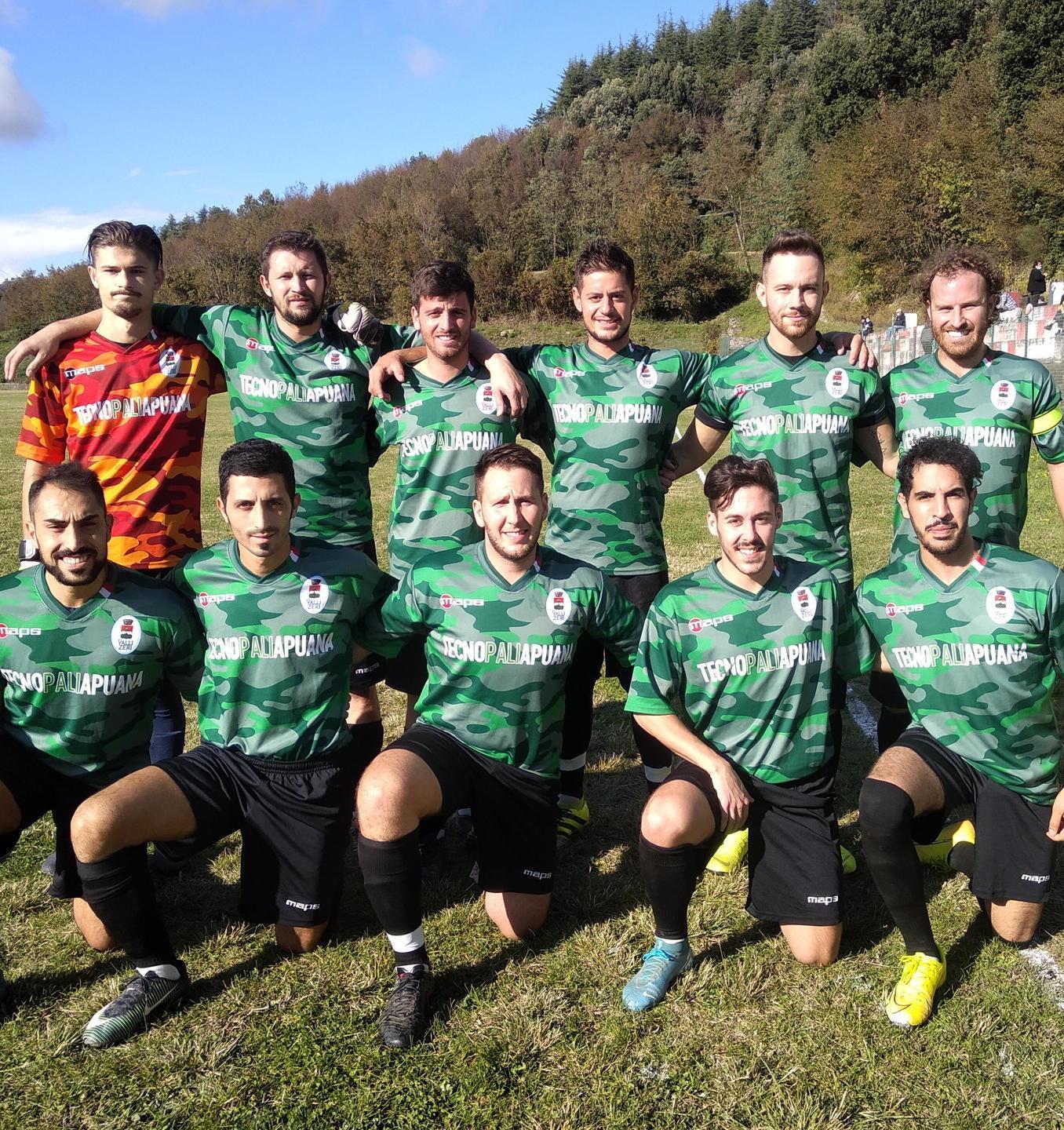 Vallizeri scatenato gioca a tennis a Fosdinovo: 6-0