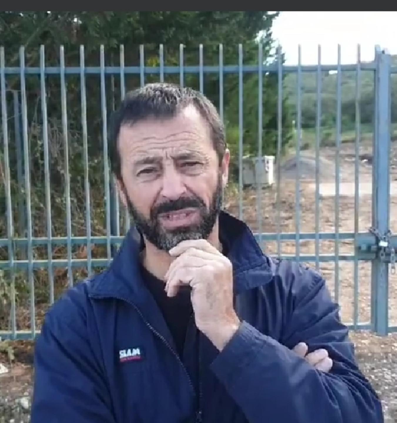 Isola ecologica Duecento firme per dire no 