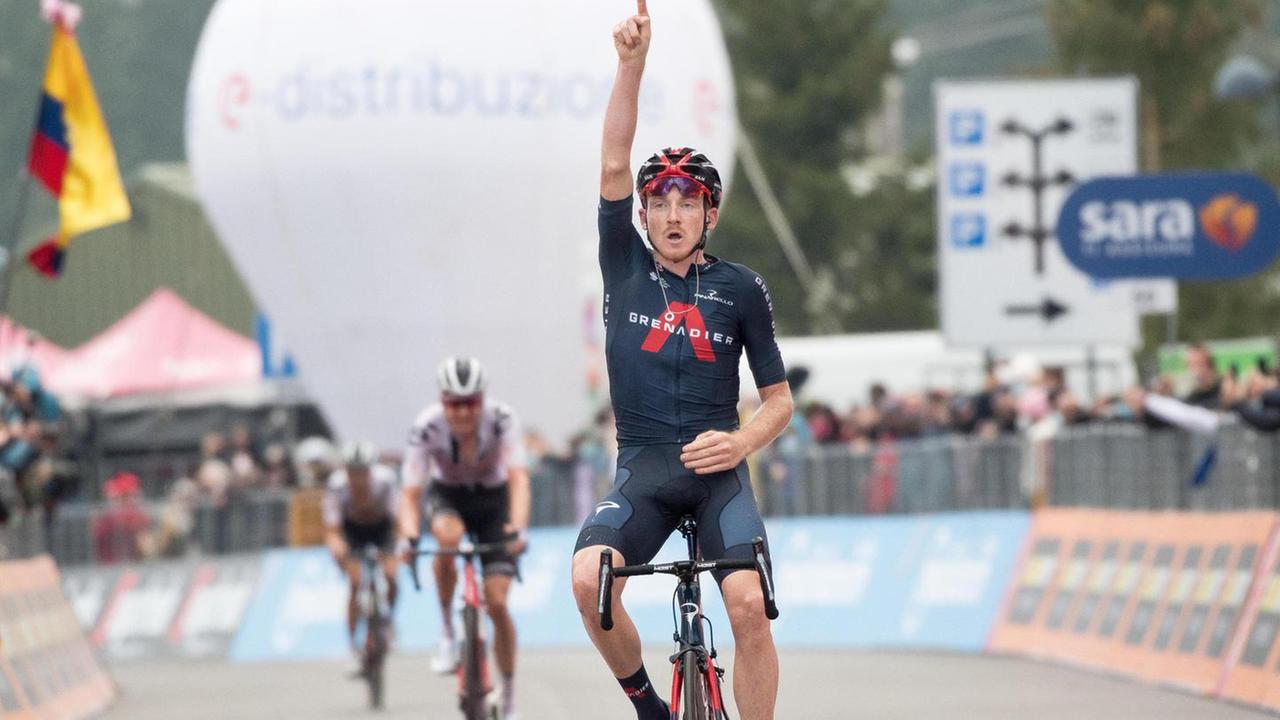 Giro: Almeida resta in rosa, Kelderman lo insidia