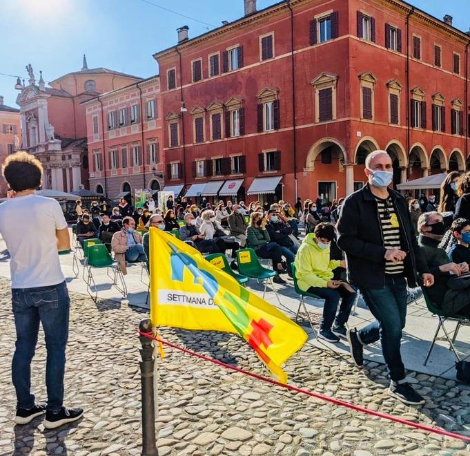 Modena. Màt si sposta su internet ma gli spettacoli sono dal vivo 