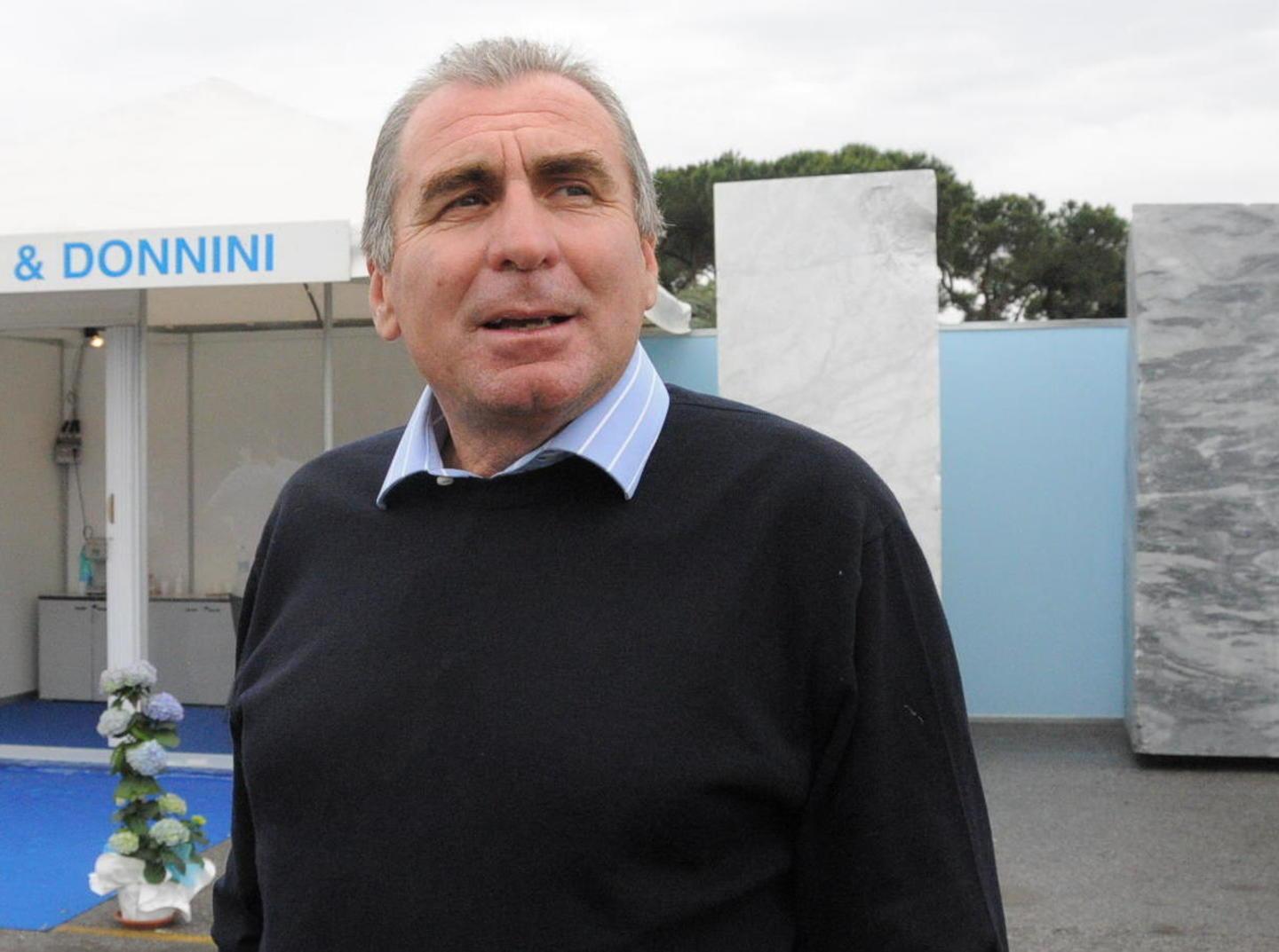 L'avviso dell'imprenditore del marmo: «Covid insidioso, guarire non basta: la normalità è una vetta da scalare» 
