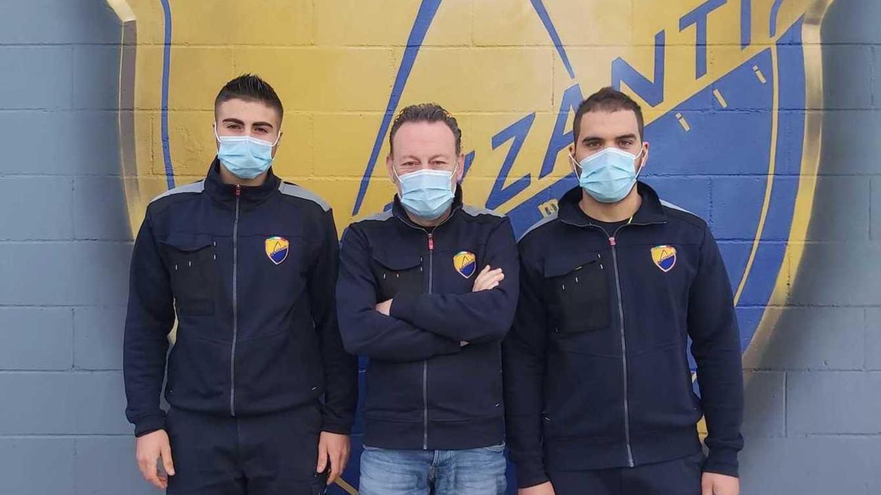 Due studenti nel regno delle supercar