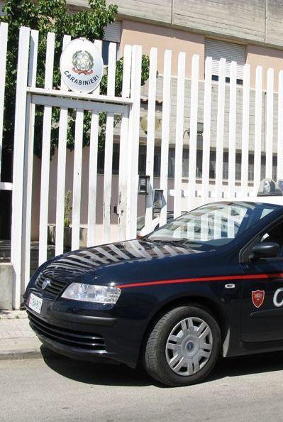 Ubriaco aggredisce la pattuglia: denunciato