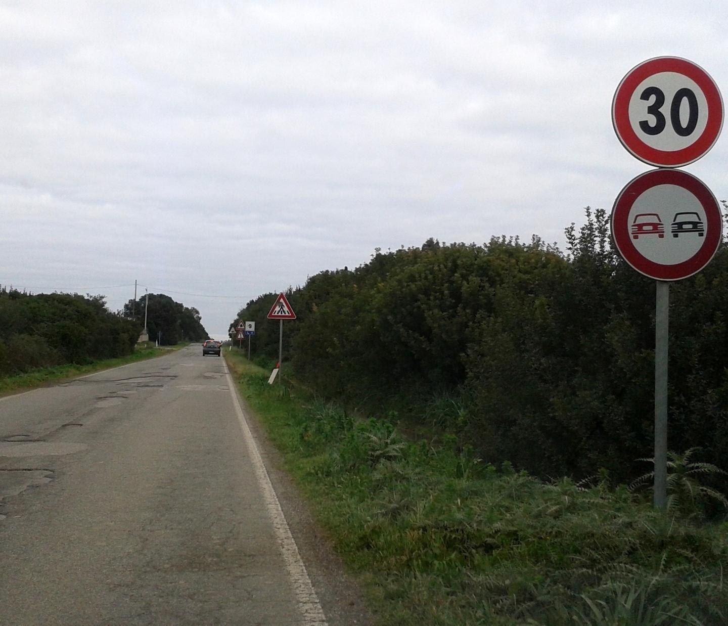 Senza strade l’isola si svuota 