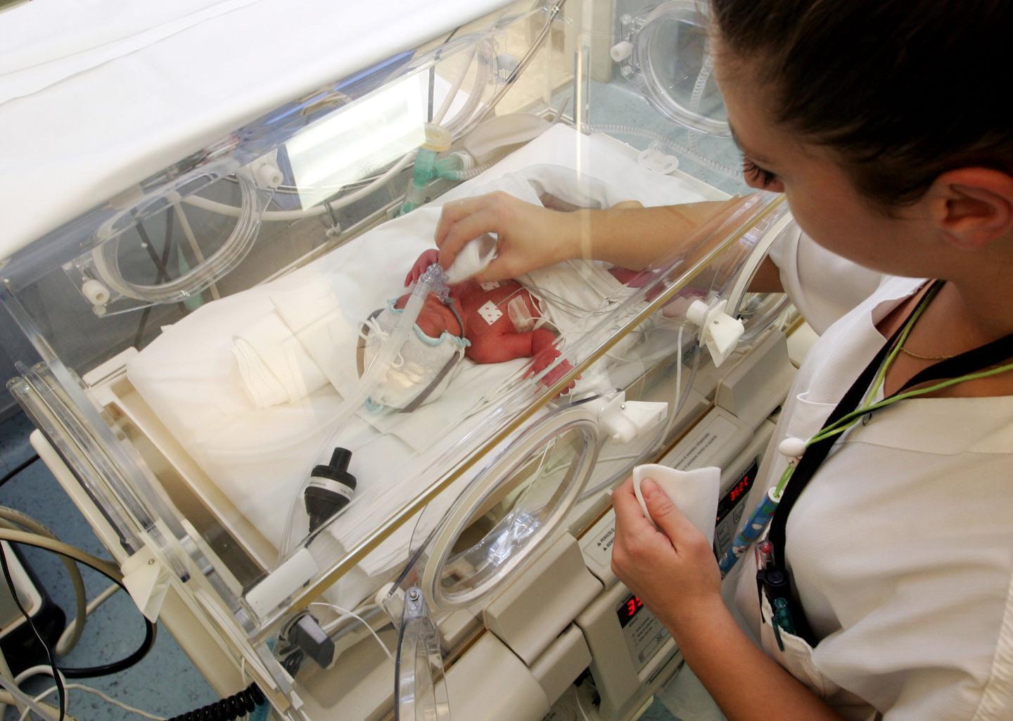 In ospedale a Ghilarza nasce un piccolo “guerriero” di 37 centimetri 