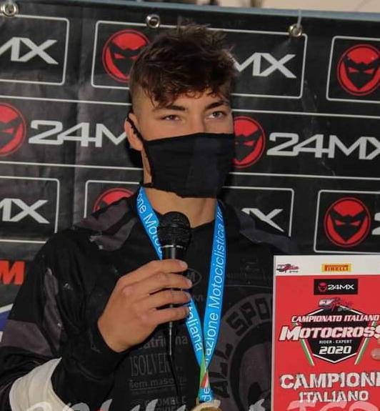 La favola di Villani, il re cecinese del motocross italiano: «Un sogno. Adesso voglio il titolo regionale» 