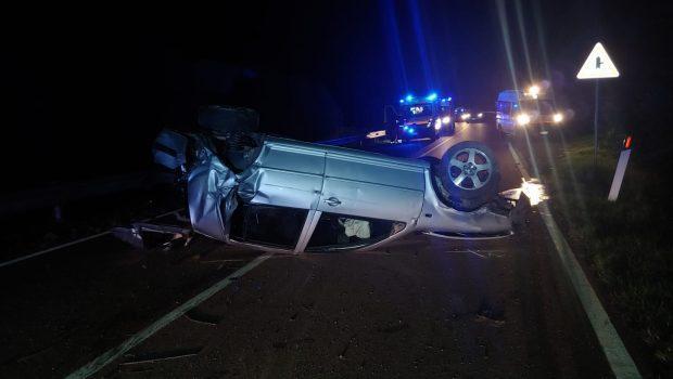 Ubriaco perde il controllo dell'auto e si ribalta: patente ritirata a un 23enne di Isili