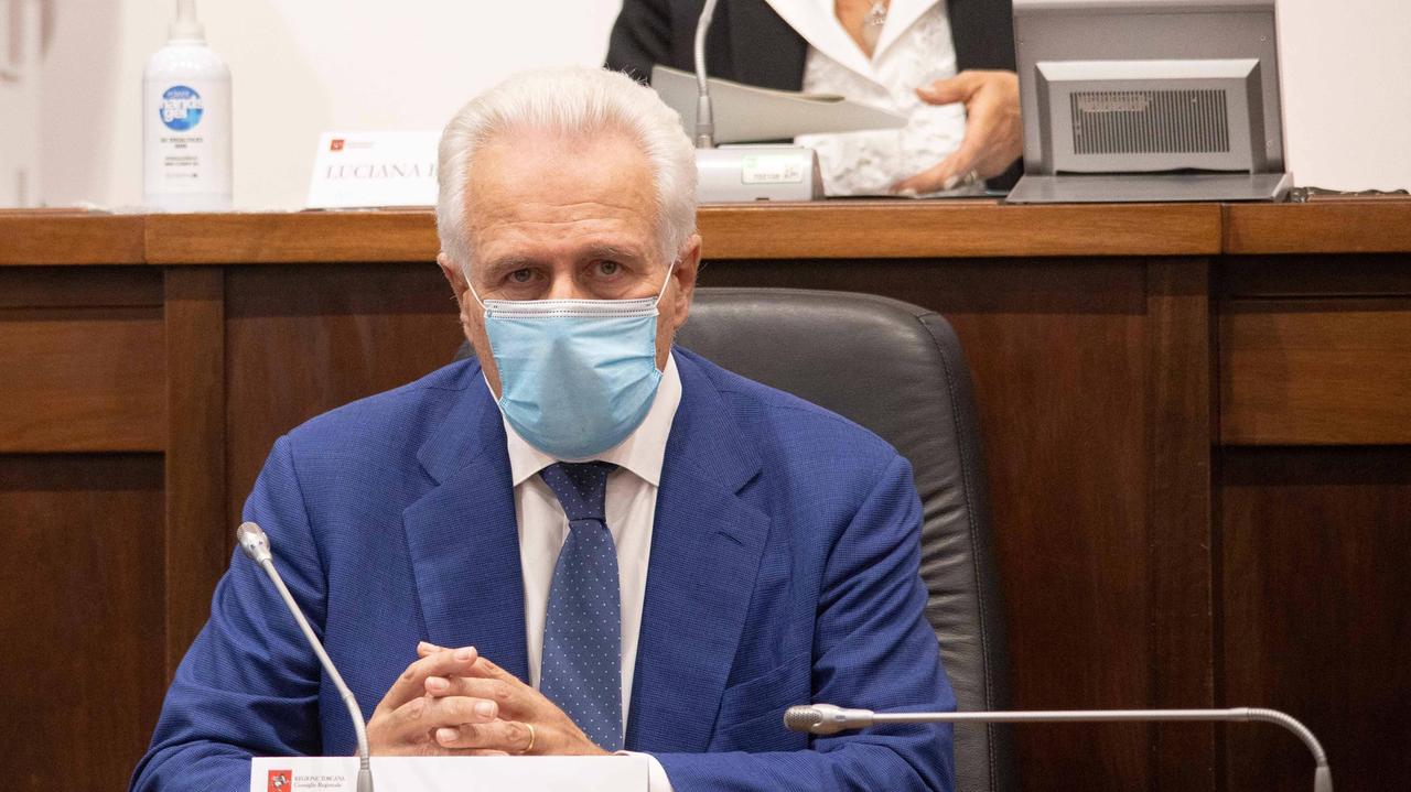 Giani: "In Toscana nessun coprifuoco regionale ma misure per evitare contatti non necessari"