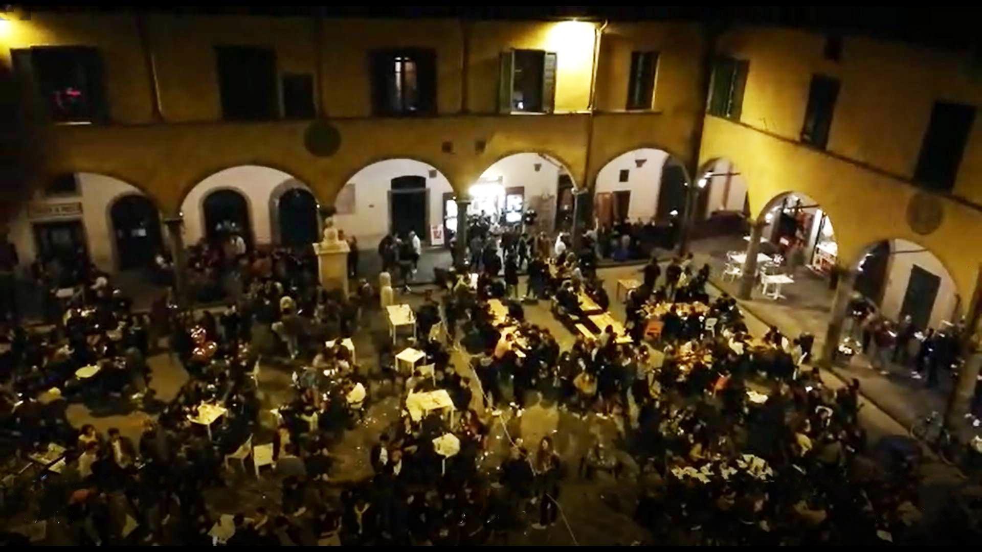 Arriva il coprifuoco nelle piazze toscane, stretta sulla movida a Pisa e Viareggio 