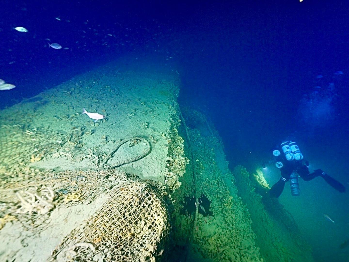 Dal fondo del mare una storia del 1944, trovato il relitto di una motozattera 