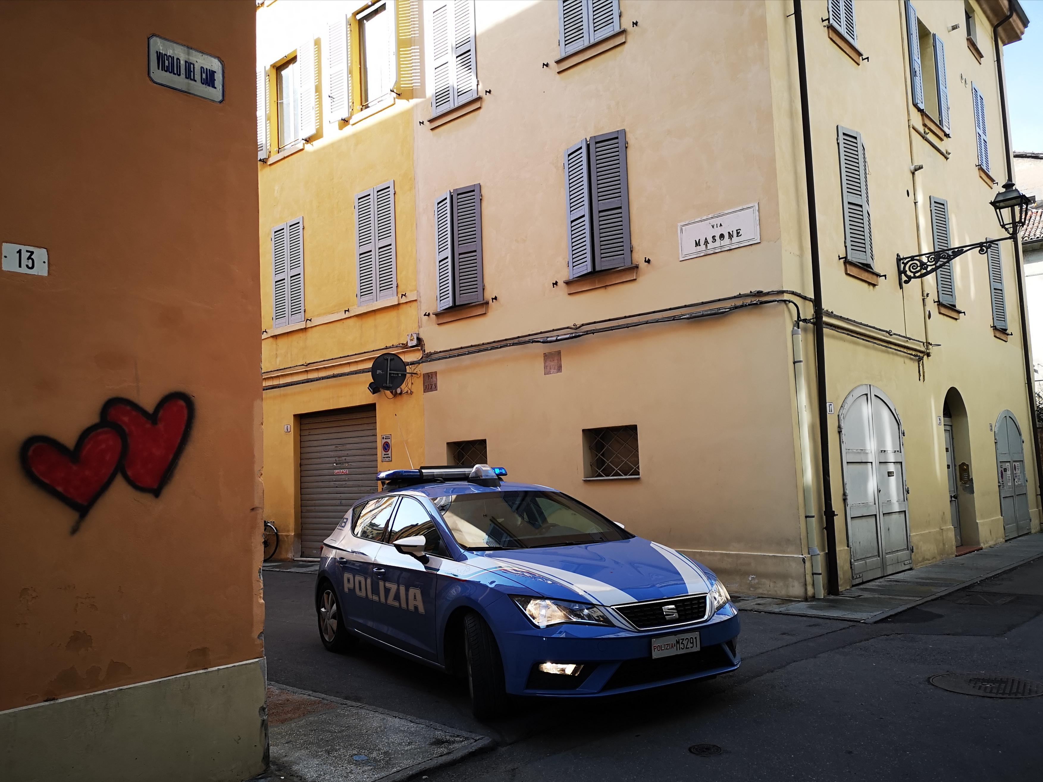 Modena Furto in un ristorante del centro storico: uno dei ladri arrestato dalla polizia 