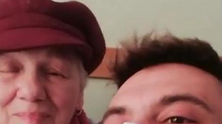 Casa Insieme chiusa alle visite dei parenti ma “apre le porte” in diretta Facebook