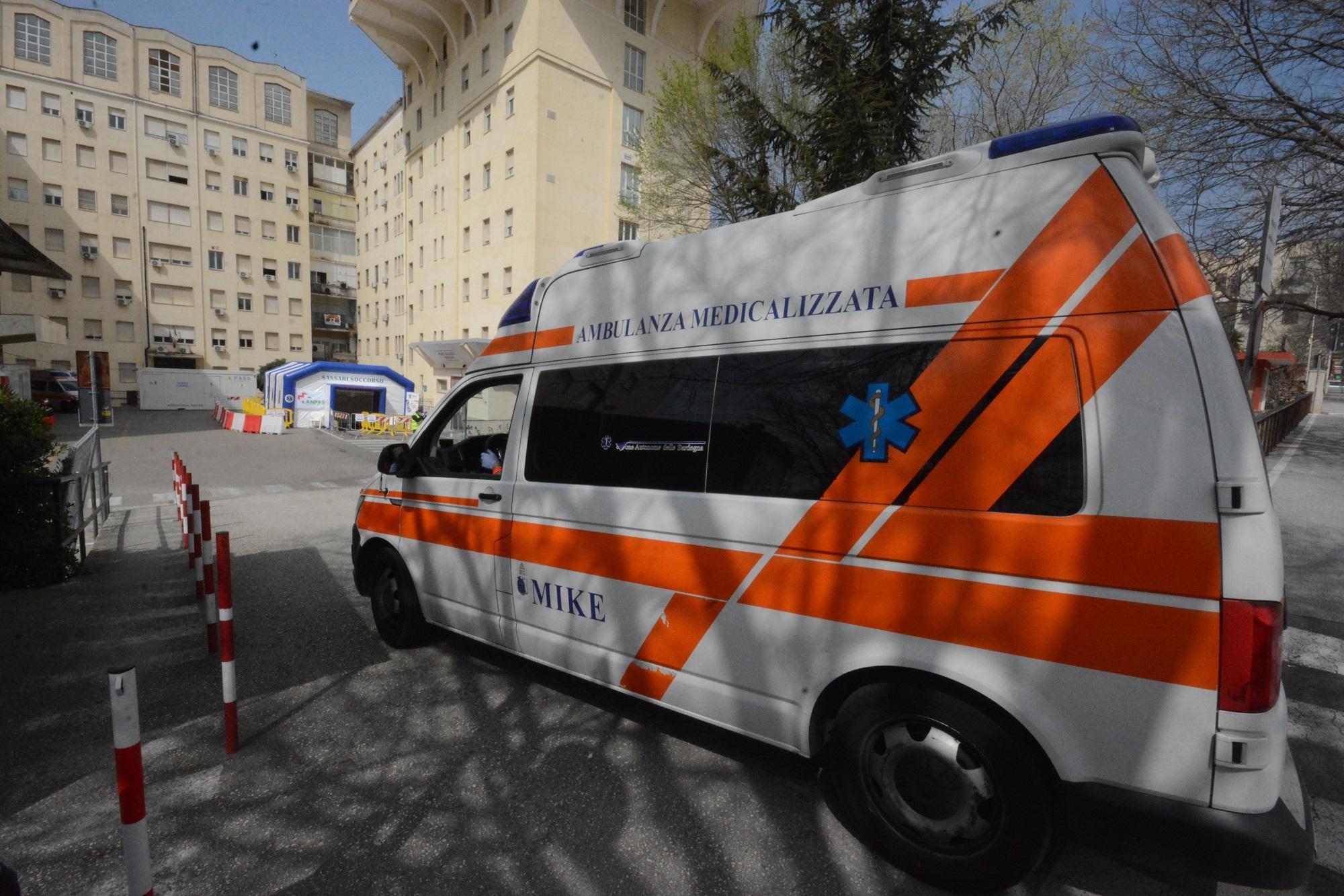 Emergenza Covid: si decide poco e tardi, cambiate rotta - EDITORIALE