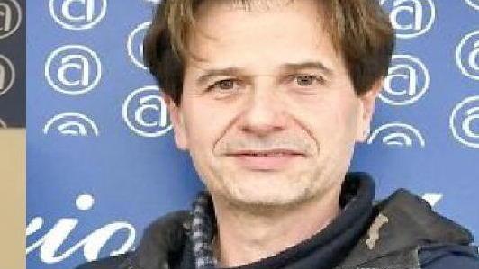 «Parrucchieri ed estetica, una follia chiudere tutto»