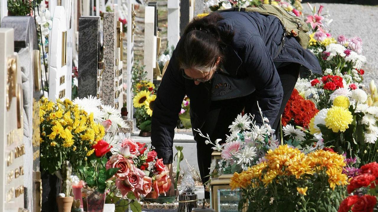 Controlli nei cimiteri per la giornata dei defunti