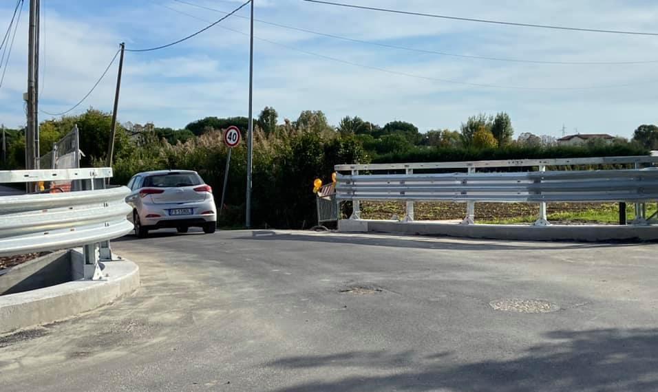 Terminati con ritardo i lavori sul ponte di via Fiaschetto