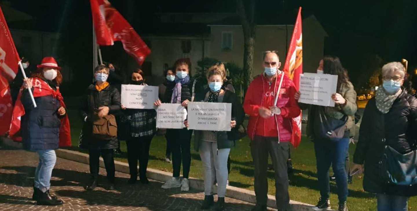 Spiraglio per i lavoratori delle mense di Massarosa 