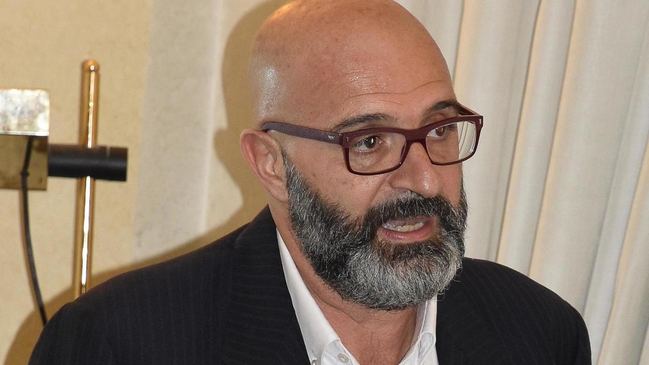 «Da Vivarelli Colonna dichiarazioni pericolose per la salute della gente»
