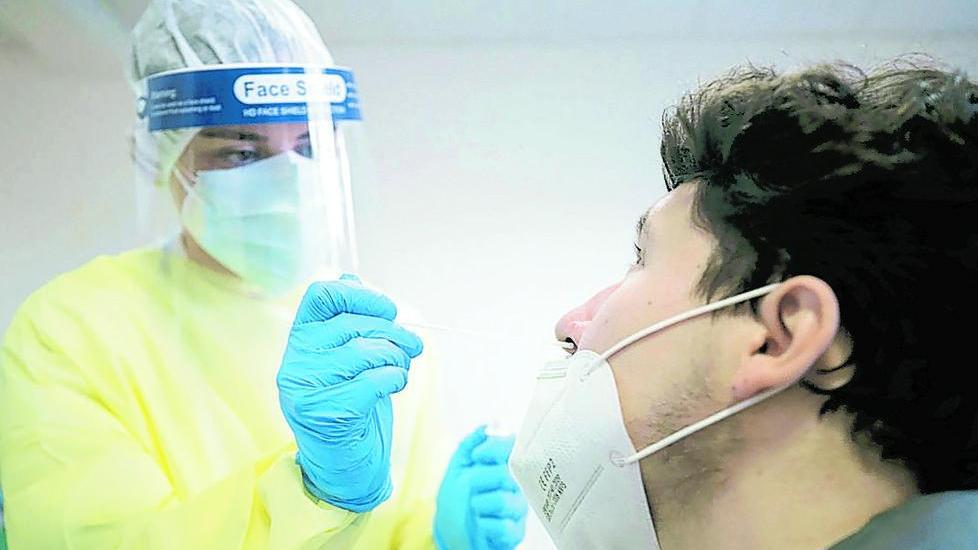 Sono 82 i nuovi contagiati Morto un anziano di 90 anni