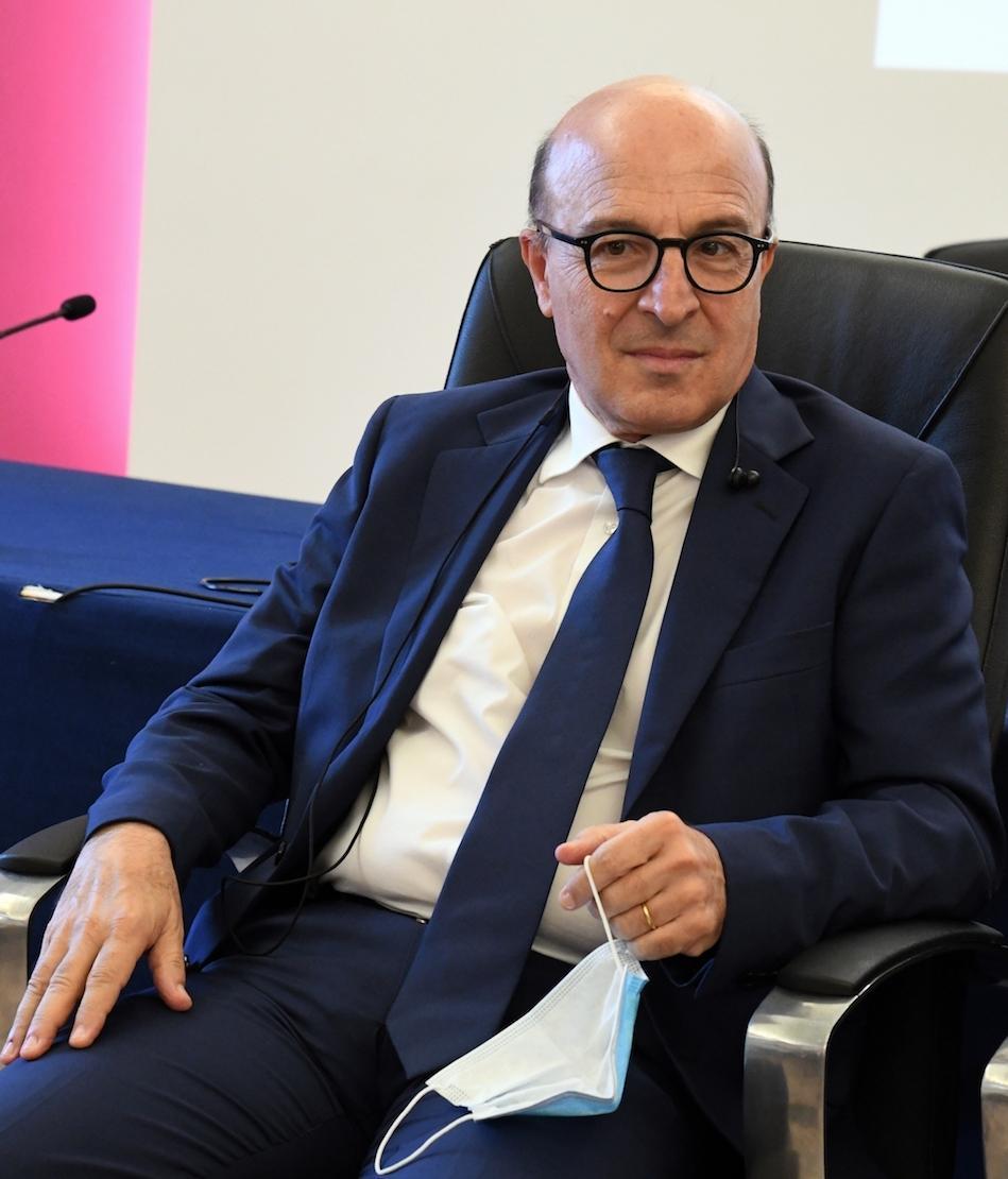 È guerra tra assessore e medici 