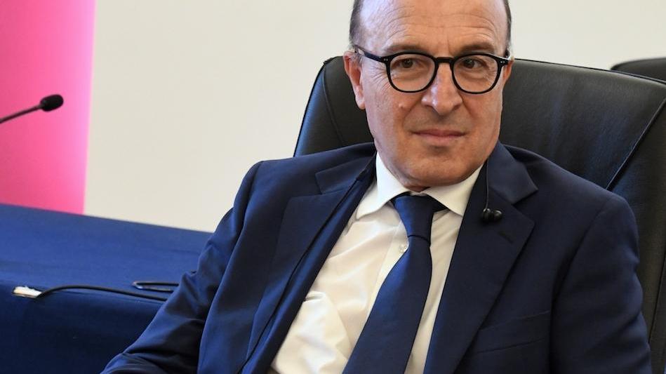 È guerra tra assessore e medici
