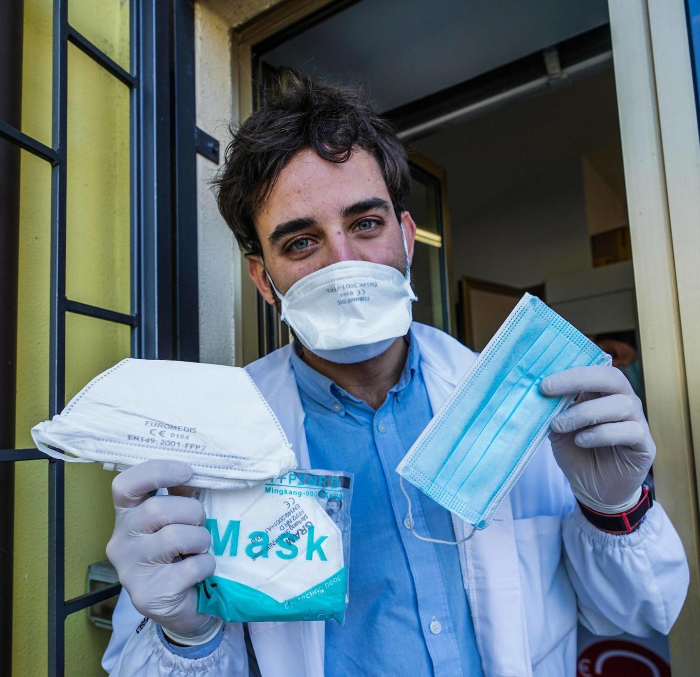 Volontario morto? AstraZeneca: lo studio va avanti