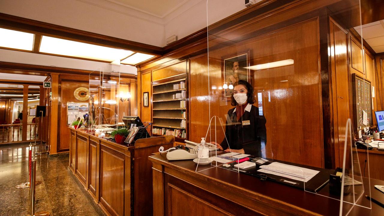 La caccia all’ultimo posto in hotel oggi è soltanto un bel ricordo