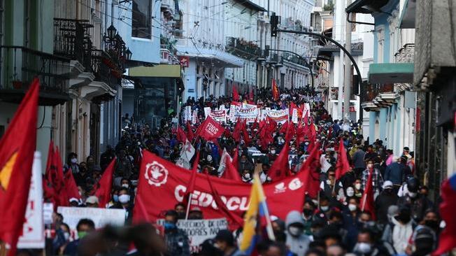 Ecuador: manifestazione contro il governo, incidenti a Quito