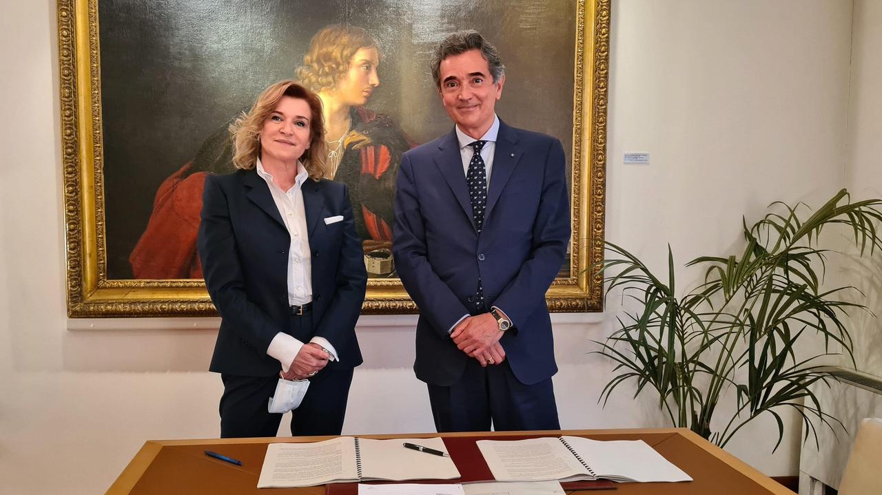 Incorporazione di Caricento in Credem: sì all'accordo