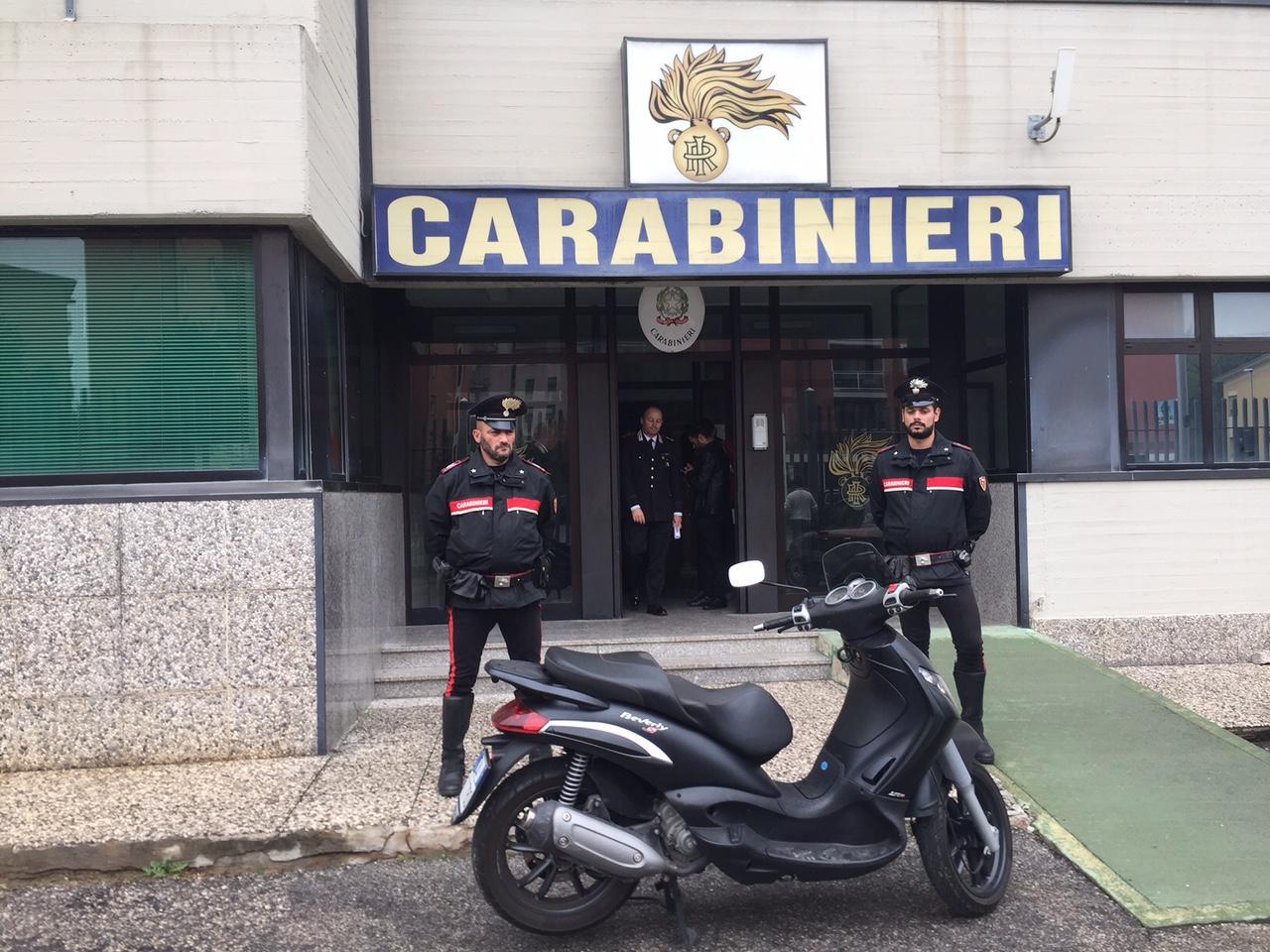 Due colpi in mezz'ora: malvivente in azione tra Cento e Dosso