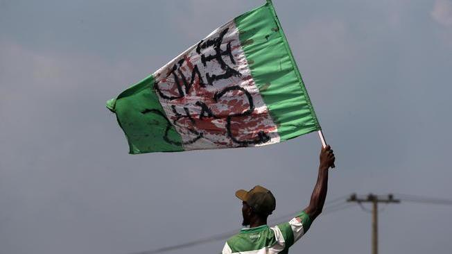 Nigeria: presidente, 69 morti nelle proteste