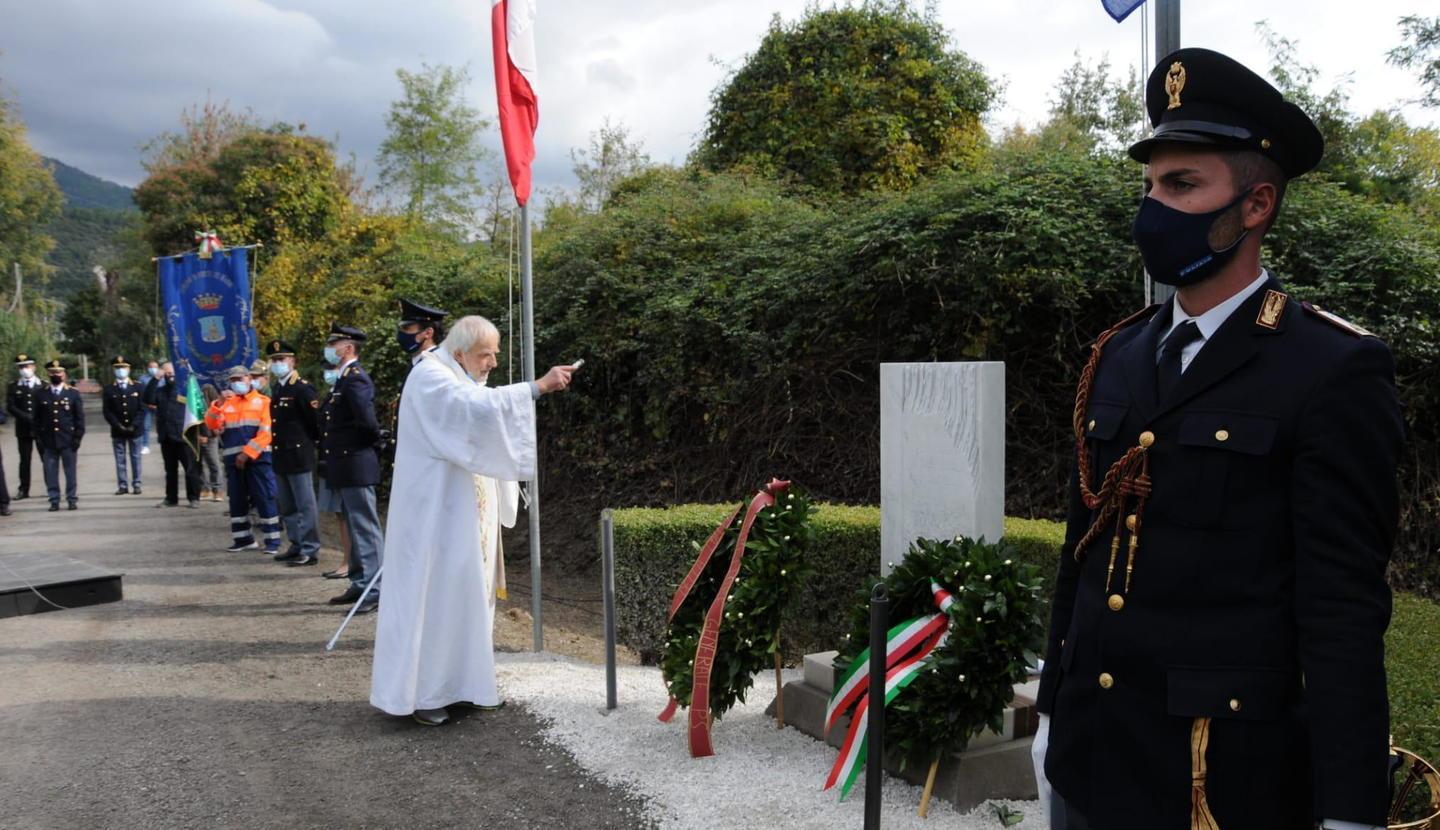 Cerimonia in ricordo della strage di Querceta e dei tre poliziotti