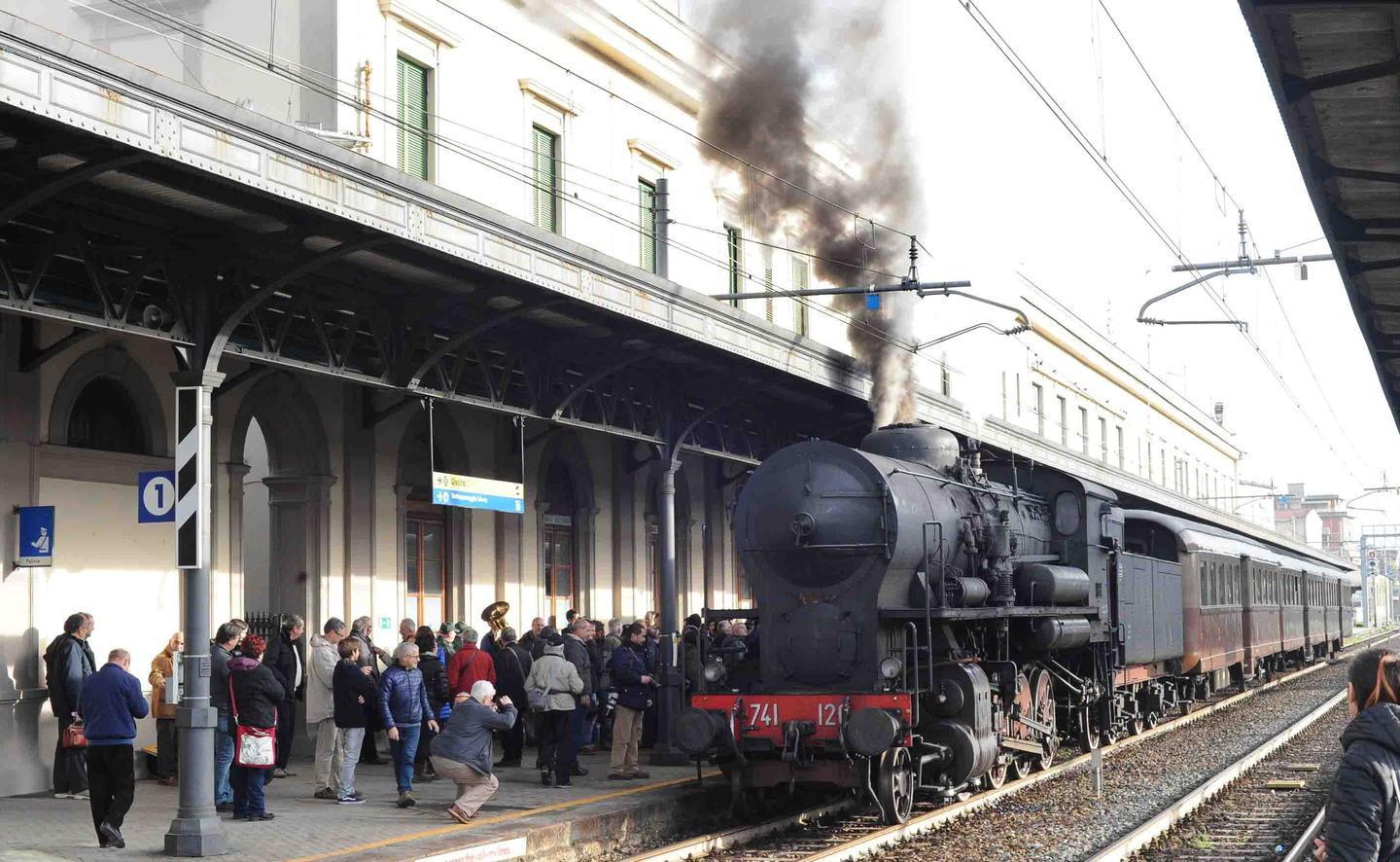 Rimandati alla primavera i quattro treni previsti a novembre e dicembre 
