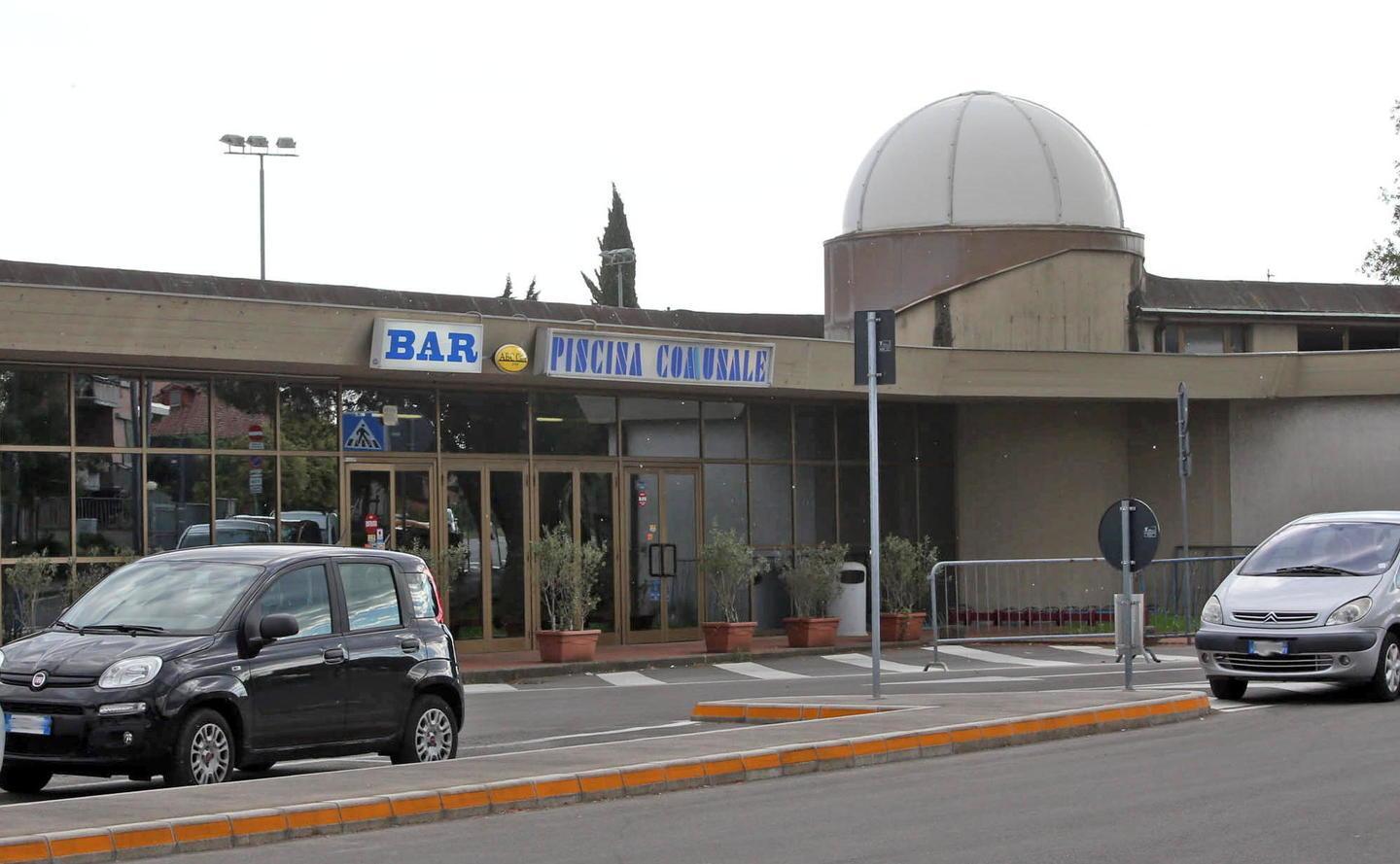 Piscina verso la chiusura «Senza interventi urgenti questa lunga storia finirà» 