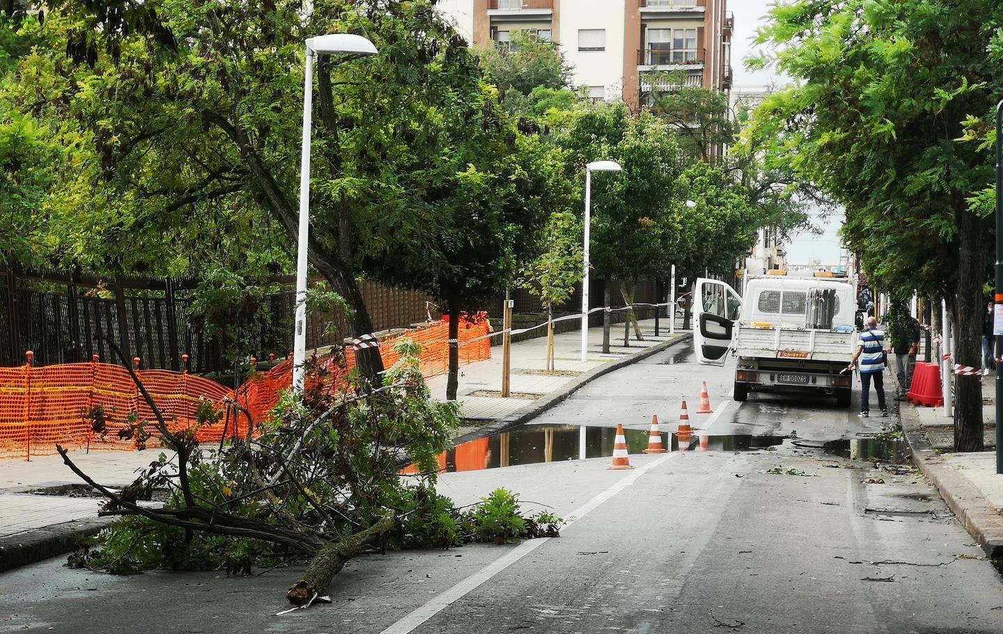 Abbanoa fa i test alla condotta fognaria 