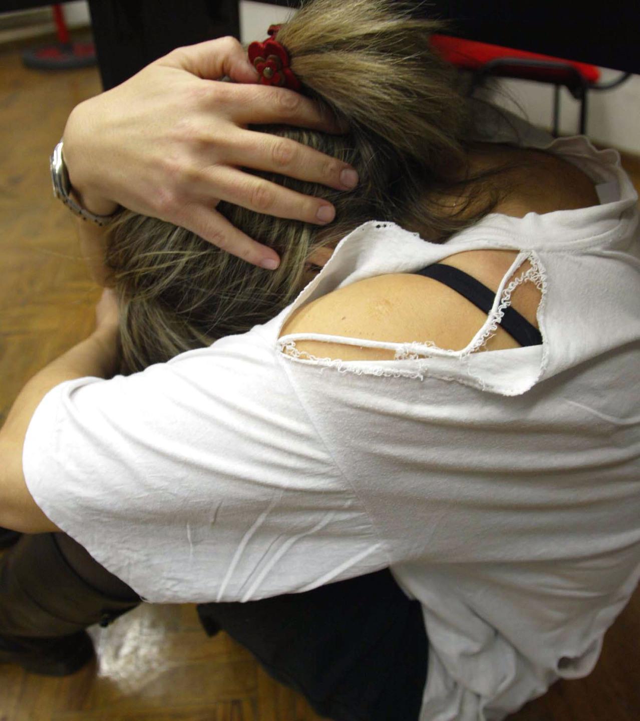 «Padre e marito violento»: in aula a Sassari testimonianze choc 