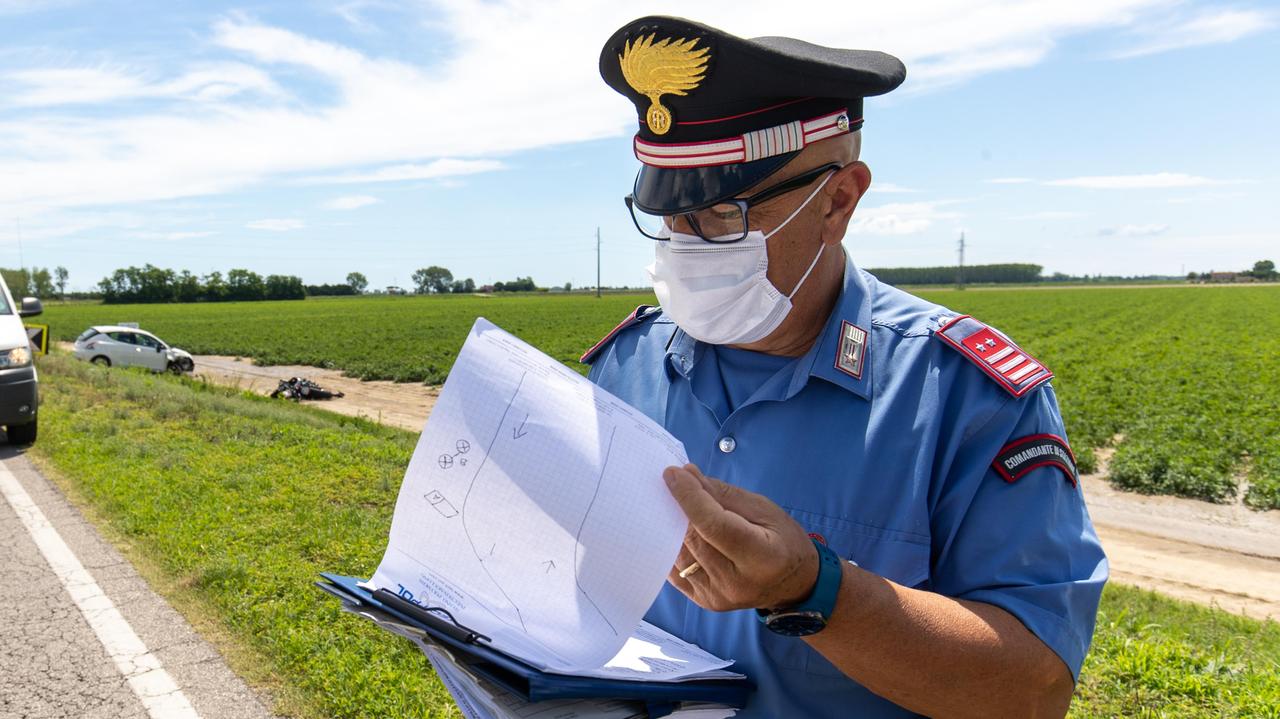 Codigoro. Tre clandestini afghani nascosti nel cassone di un camion