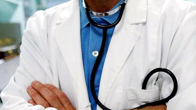 Covid: Puglia richiama in corsia medici in pensione