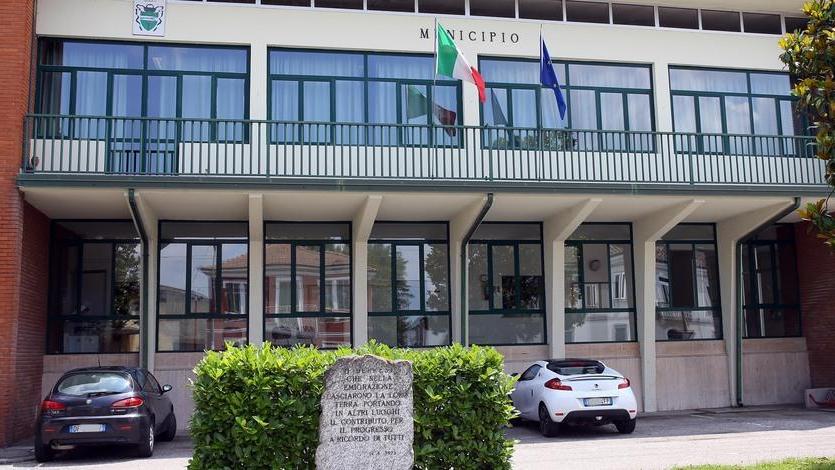 Sul caso legionella l’ira dei genitori «Comune assente»