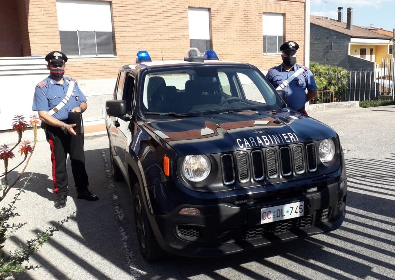 Ittiri, ai domiciliari dopo la coltellata evade ma lo arrestano